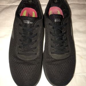 Skechers GogaMax Slip on shoes